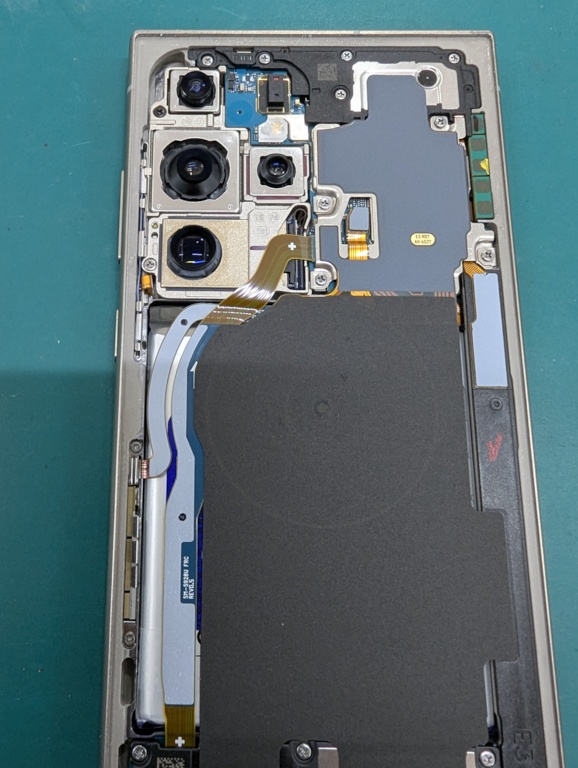 Galaxy S24 Ultra アウトカメラ交換修理 承ります☆スマホ修理工房アル・プラザ小杉店